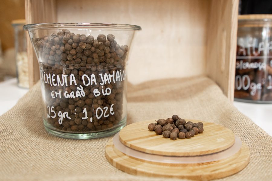 Pimenta da Jamaica em Grão